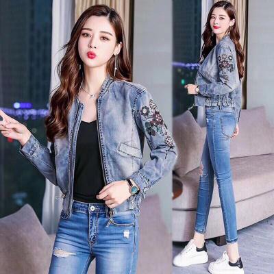 ÁO KHOÁC JEAN CỔ TRỤ TAY THÊU HOA - NK321